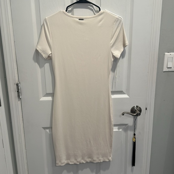 Guess cream dress - Picture 4 of 4